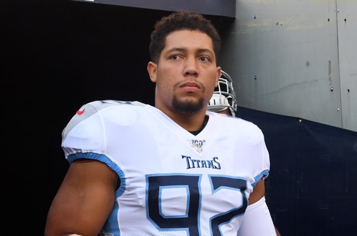 Tennessee Titans defensive end Matt Dickerson (92) takes the field before the game against the Chicago Bears at Soldier Field.